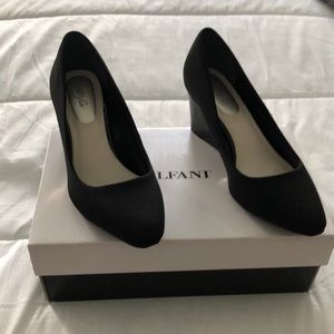 ALFANI STEP nFLEX BLACK WEDGE HEELS SIZE 7.5m